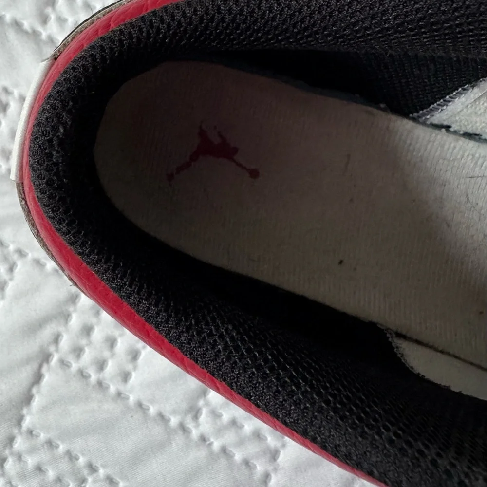 Nike Air Jordan 1 Low GS White Red Black Sneakers Big Boy Youth 7Y Woman 8.5 - Picture 6 of 15